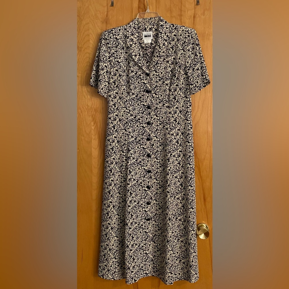 Leslie Fay mid-length Dress